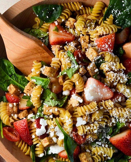 Strawberry Balsamic Tofu Pasta Salad (Vegan)