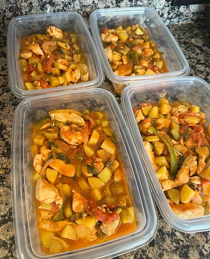 POLLO A LA MEXICANA CON PAPAS