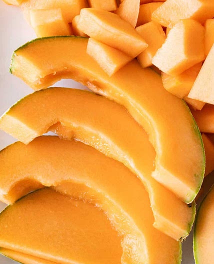 How to Cut Cantaloupe?