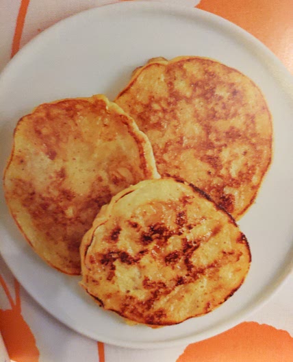 Cinnamon-Banana Pancakes