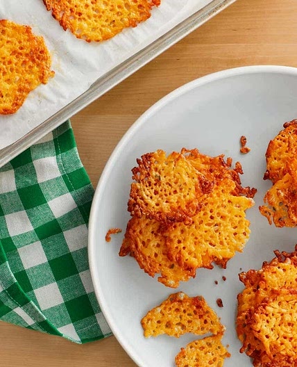 Keto Ranch Cheddar Crisps