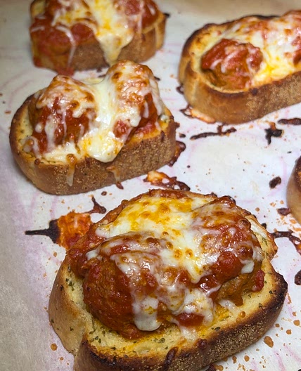 Open-Faced Meatball Toasts 