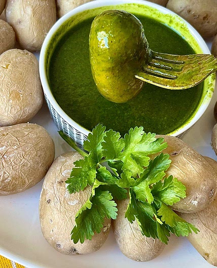Canarian wrinkly Potatoes with Mojo Verde 