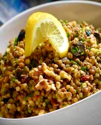 Moghrabiyeh B’ Adas (Moghrabiyeh with Lentil Salad)