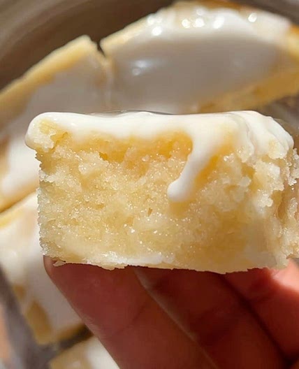 Lemon Brownies 🍋