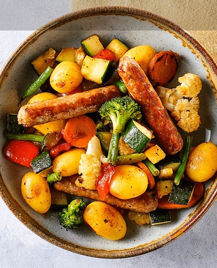 Dutch stir-fry with chipolata and baby potatoes