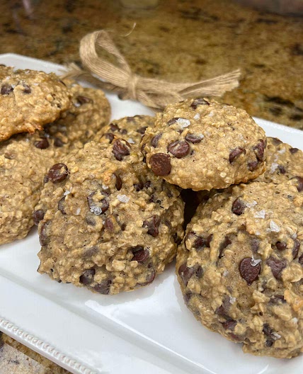 Banana Oatmeal Chocolate Chip Cookies 