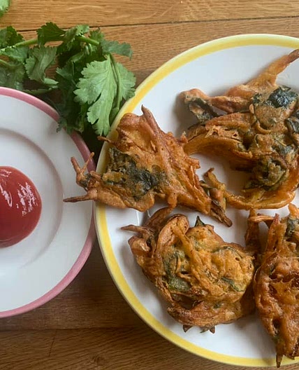 Subzee Kay Pakoray