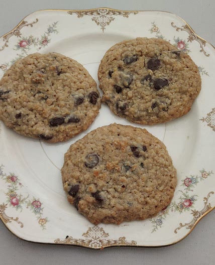 Oatmeal chocolate chip cookies