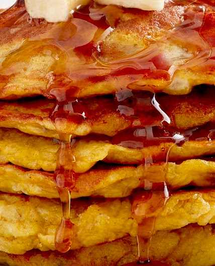 How To Make 2-Ingredient Banana Pancakes