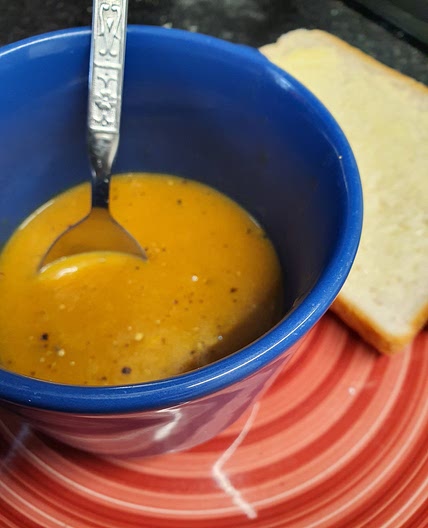 Mum's spiced roast carrot and onion soup