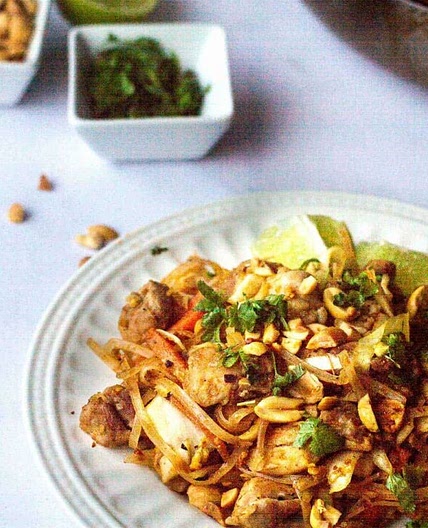 Chicken and Cabbage Pad Thai