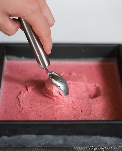 Strawberry, Vanilla and Vodka Ice-Cream