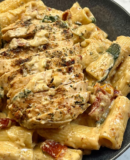 Creamy Spinach Chicken Pasta