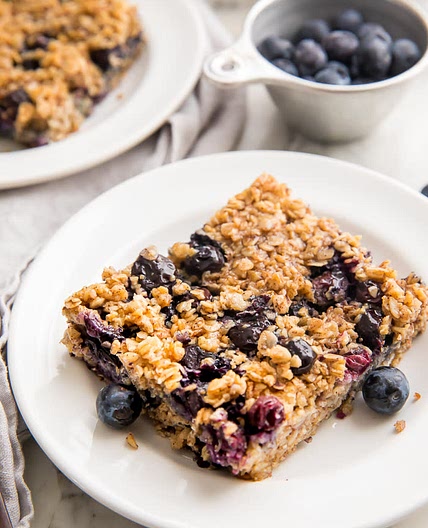 Baked protein blueberry oats 