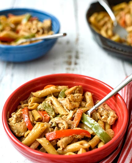 Chicken and Peppers in White Sauce