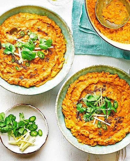 One-pan coconut dhal