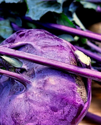 Kohlrabi with sesame dressing