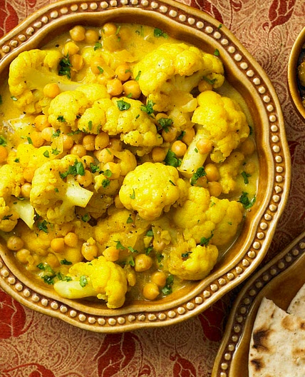 Cauliflower and Chickpea Curry