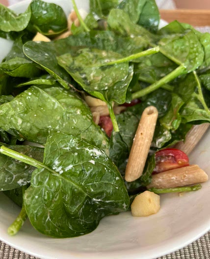 Goat cheese apple balsamic salad