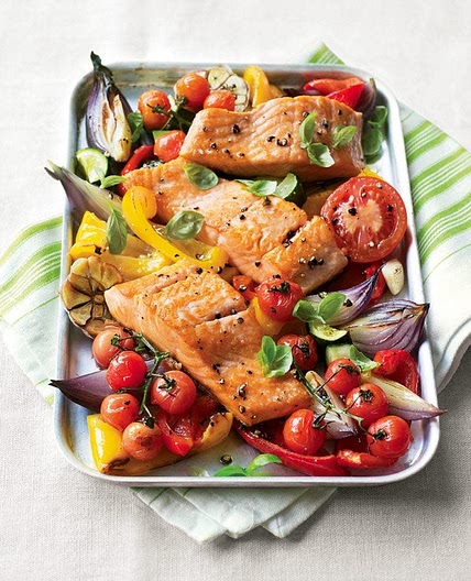 Salmon tray bake 