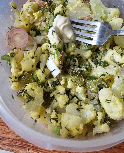Cauliflower egg salad