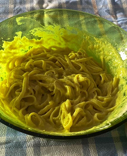 Espaguetis con salsa de puerro
