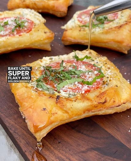 Tomato and Basil Cream Cheese Puff Pastry