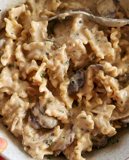 Creamy Miso Mushroom Pasta