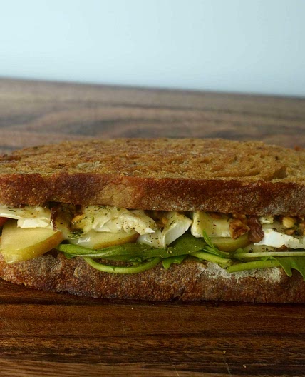 Brie grilled cheese sandwich