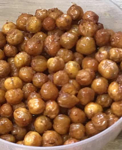 Spicy crispy chickpeas