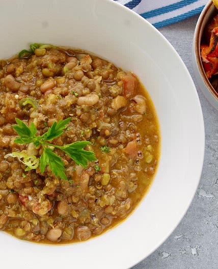 Lentil & bean curry