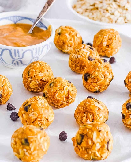 Healthy No-Bake Peanut Butter Bliss Balls