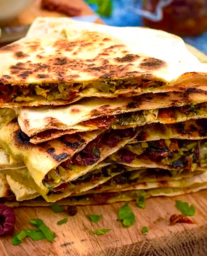Arayes Kafta (Grilled Kabab in Flatbread)