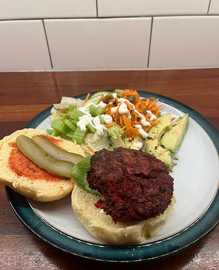 Black bean and beetroot burgers