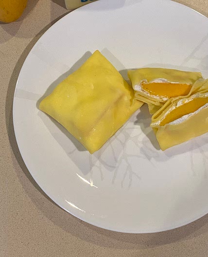 mango pancakes