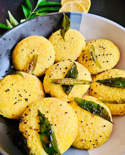Khaman Dhokla (Instant)