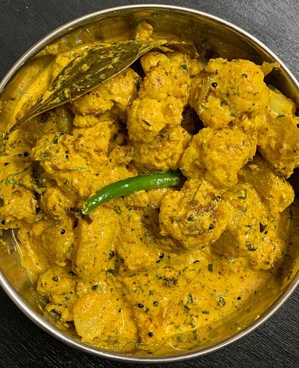 Tangy Curd Spiced Cauliflower (Masaledar Dahi Gobi)