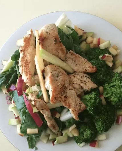 Ensalada de Pollo con Manzana