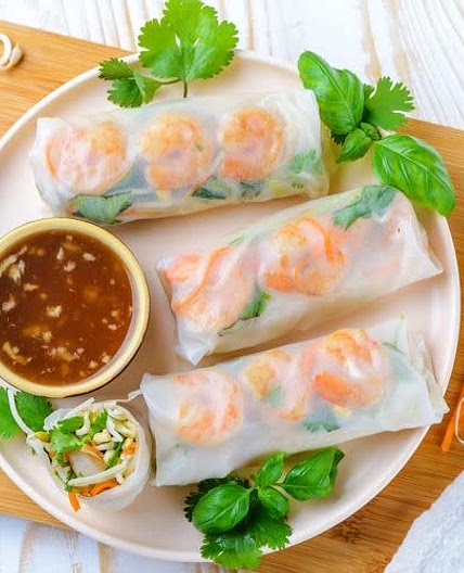 Fresh Prawn Spring Rolls