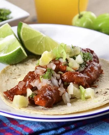 Tacos al Pastor de Pollo con Salsa BBQ Habanero Hunt´s ®
