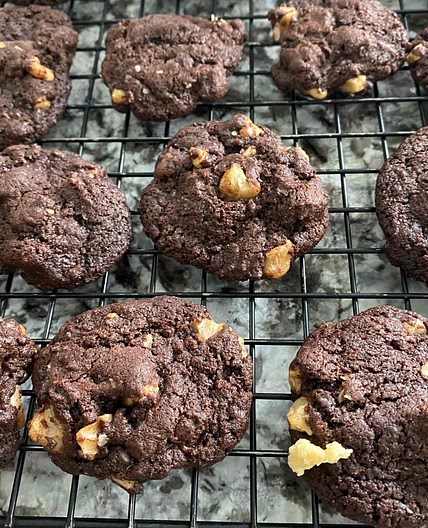Double chocolate chip cookies 