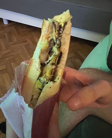 Fruitte oumeuhlette 🍟🥚