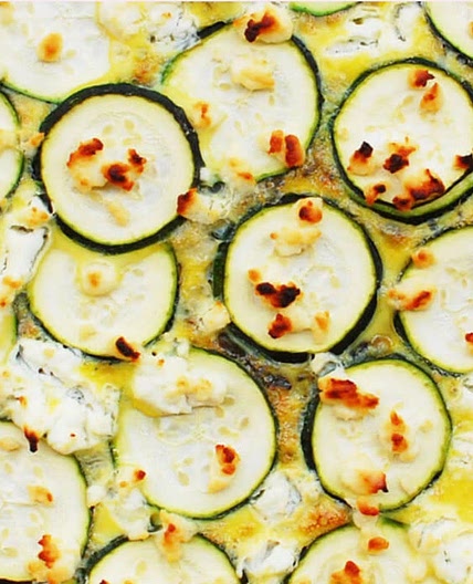 Zucchini quiche with quinoa crust