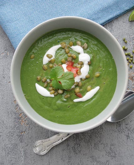 Mung bean and spinach soup