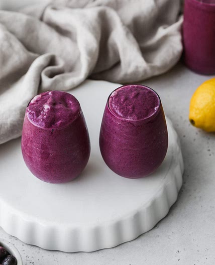 Lemon Blueberry Avocado Smoothie