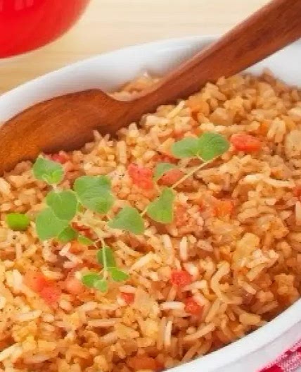 Arroz con verduras picadas