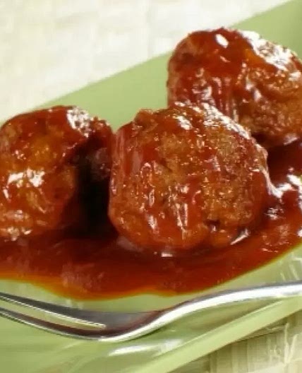 Albóndigas de Carne en Salsa de Tomate