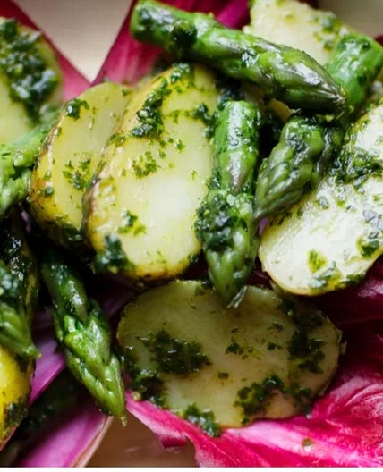 Asparagus and new potatoes with coriander pesto