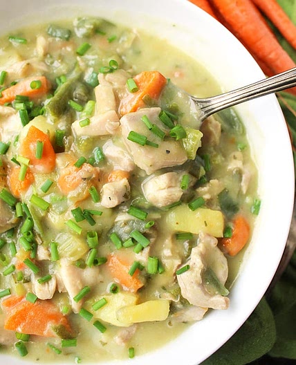 Paleo Chicken Pot Pie Soup